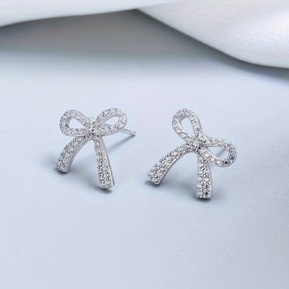 NEW - Silver coquette bow earrings, Office Jewelry, Minimalist jewelry, Bows